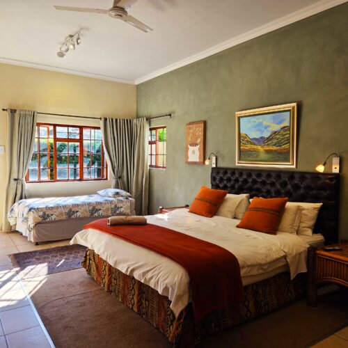 Stone Cottage Bedroom en suite